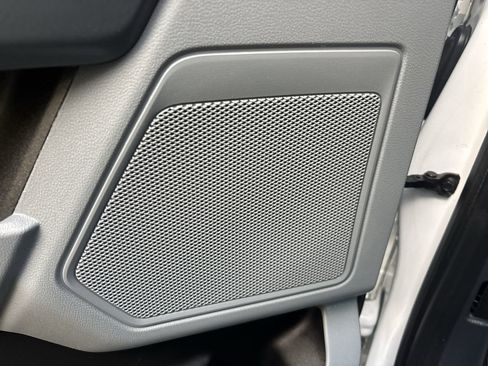 Used 2024 Ford F250 XLT image 19