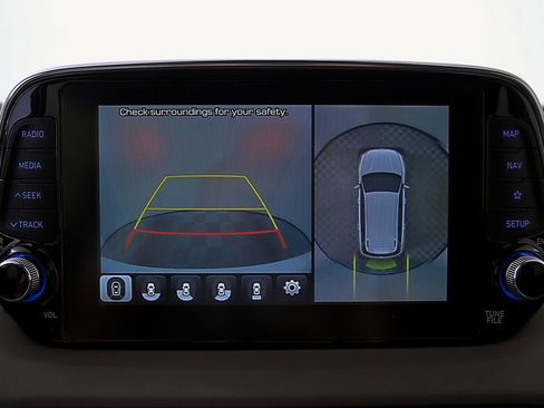 Used 2020 Hyundai Santa Fe Limited image 27