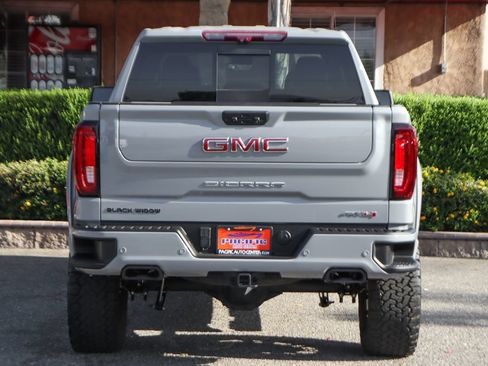 Used 2024 GMC Sierra 1500 AT4 w/ Technology Package AWD/4WD image 7