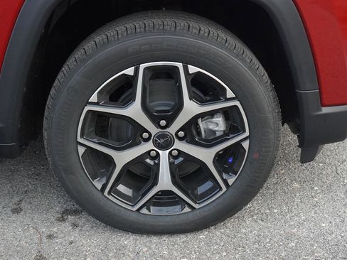 New 2026 Jeep Compass Limited image 13