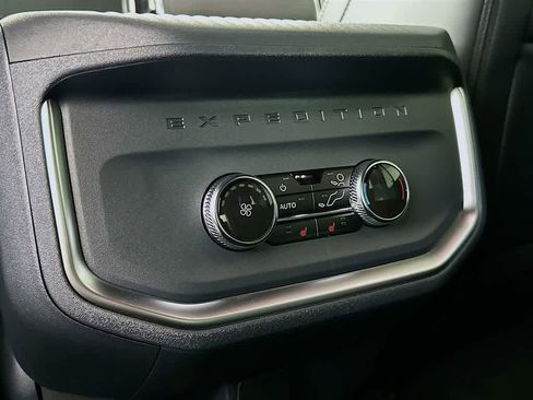 New 2026 Ford Expedition Tremor image 13