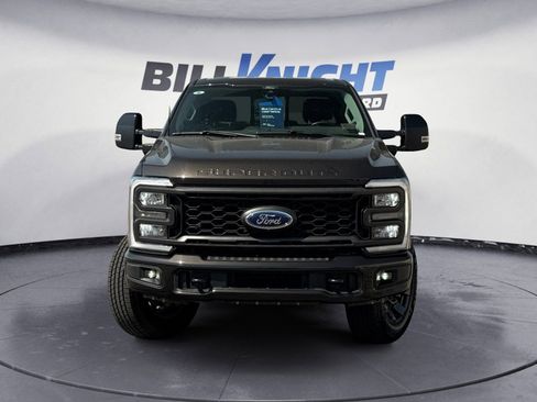 Used 2024 Ford F250 Lariat w/ Sport Appearance Package image 8