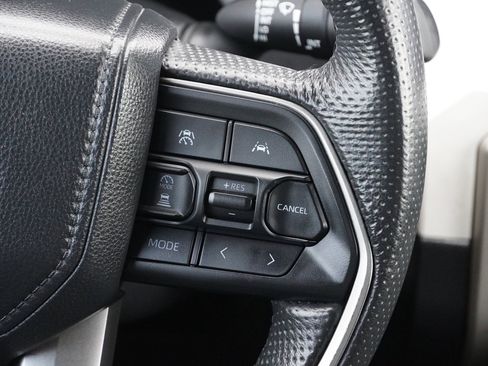 Used 2024 Toyota Tacoma TRD Off-Road image 28