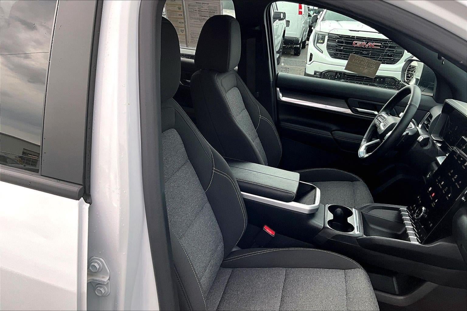 Used 2026 GMC Terrain Elevation FWD image 7