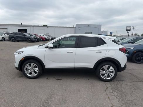 New 2026 Buick Encore GX Preferred w/ Comfort Package FWD image 3