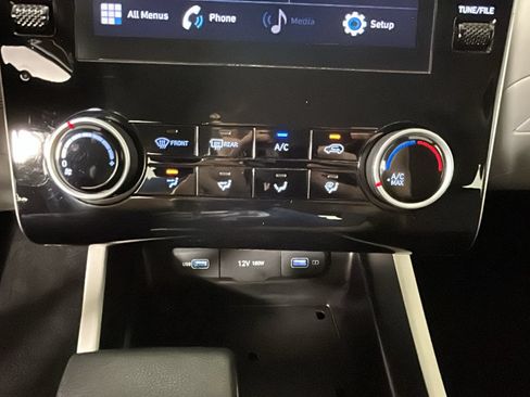 Certified 2024 Hyundai Tucson SE FWD image 27