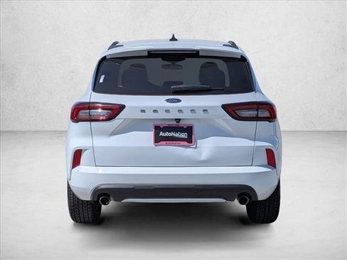 Used 2023 Ford Escape ST-Line FWD image 7