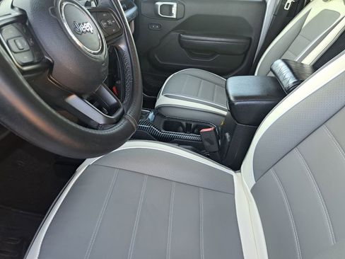 Used 2020 Jeep Wrangler Unlimited Sport S image 16