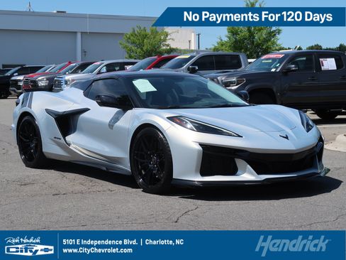 Used 2023 Chevrolet Corvette Z06 w/ Battery Protection Package RWD image 1