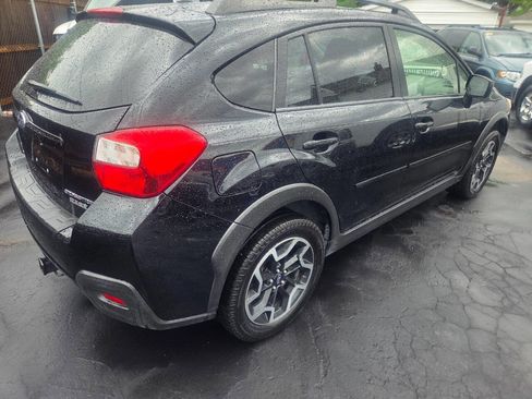 Used 2016 Subaru Crosstrek 2.0i Premium AWD/4WD image 12