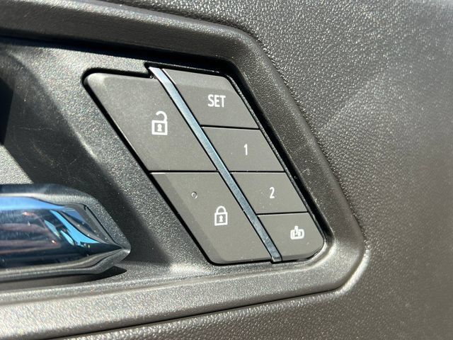 New 2026 Chevrolet Colorado ZR2 w/ Technology Package AWD/4WD image 19