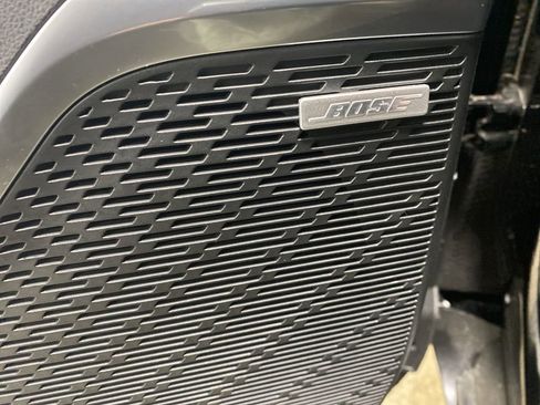 Used 2025 Buick Enclave Preferred image 27