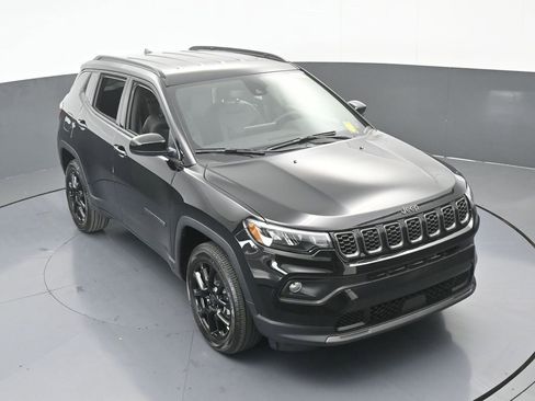 New 2026 Jeep Compass Latitude image 51
