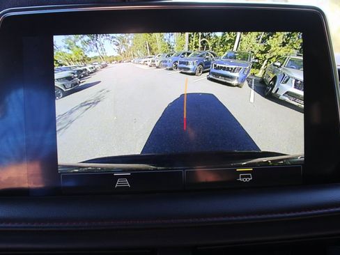 Used 2022 Chevrolet Suburban RST image 55