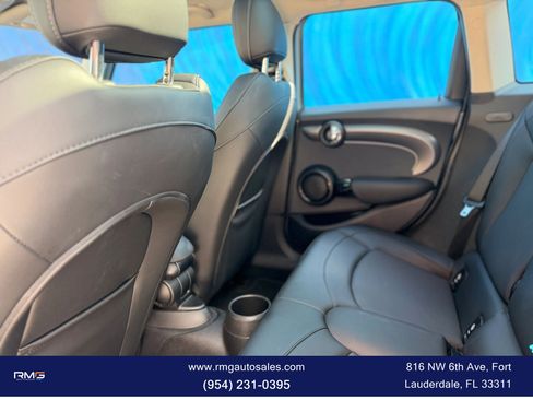 Used 2022 MINI Cooper S w/ Premium Package image 14