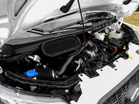 Used 2023 Ford Transit 250 Base image 43