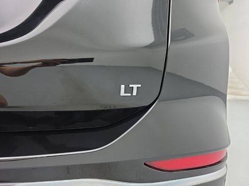 Certified 2020 Chevrolet Equinox LT w/ Driver Convenience Package FWD image 54