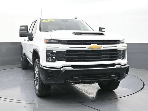 Used 2024 Chevrolet Silverado 2500 Custom w/ Custom Convenience Package AWD/4WD image 20