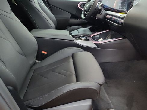 Used 2025 BMW X3 xDrive30i w/ Convenience Package image 29