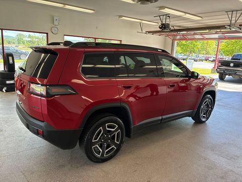 New 2026 Jeep Cherokee Limited AWD/4WD image 23