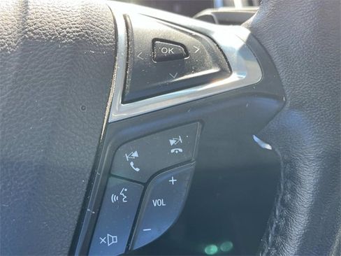 Used 2015 Ford Edge Titanium w/ Equipment Group 302A image 29