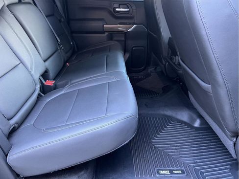 Used 2019 Chevrolet Silverado 1500 LT Trail Boss image 17