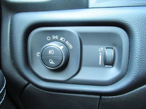 New 2026 RAM 3500 Big Horn AWD/4WD image 21