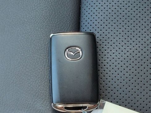 Used 2025 MAZDA CX-5 AWD 2.5 S w/ Premium Plus Pkg image 28
