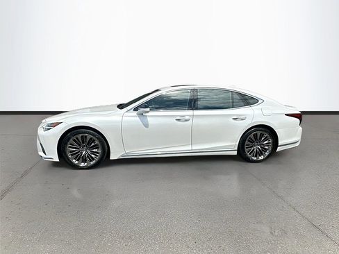Used 2022 Lexus LS 500 w/ Accessory Package (Z2) RWD image 4