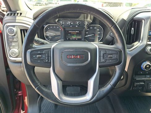 Used 2019 GMC Sierra 1500 SLE w/ SLE Value Package AWD/4WD image 16