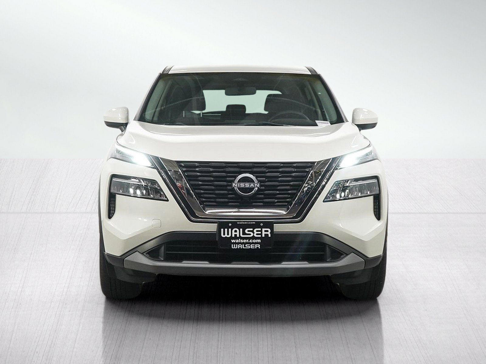 Used 2023 Nissan Rogue SV AWD/4WD image 11