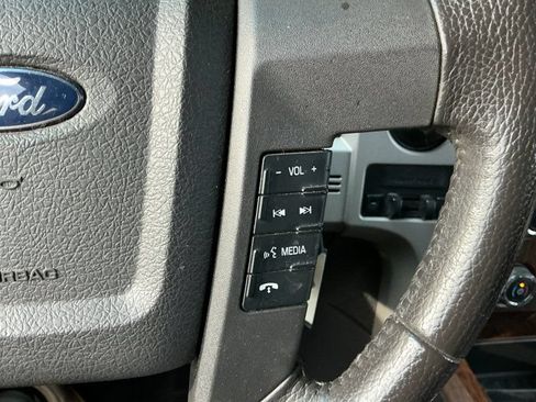 Used 2014 Ford F150 Lariat w/ Equipment Group 502A Luxury RWD image 19