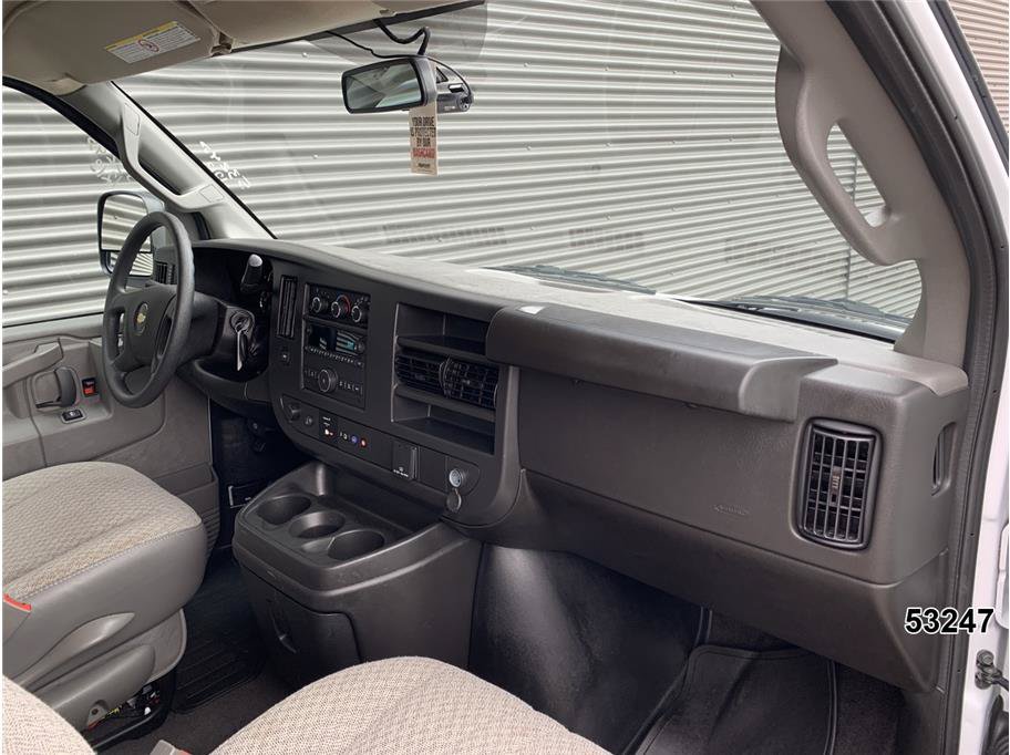 Used 2025 Chevrolet Express 3500 LS RWD image 26