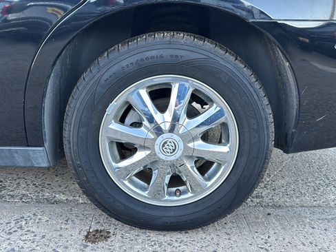 Used 2007 Buick LaCrosse CX w/ Chrome Enhancement Package image 31