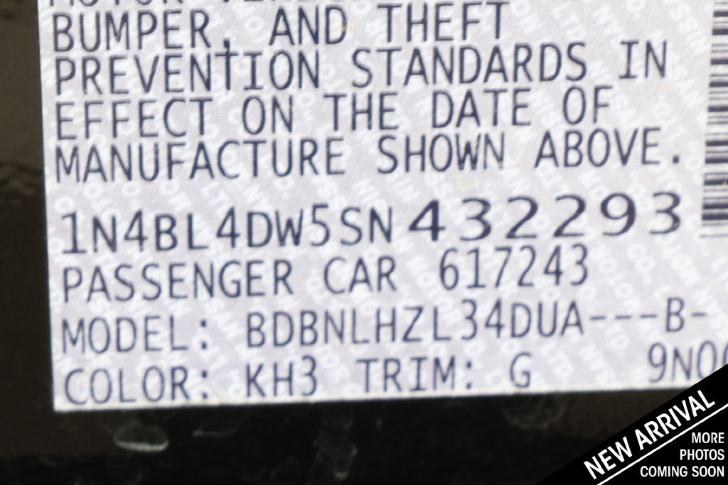 Used 2025 Nissan Altima 2.5 SV AWD/4WD image 12