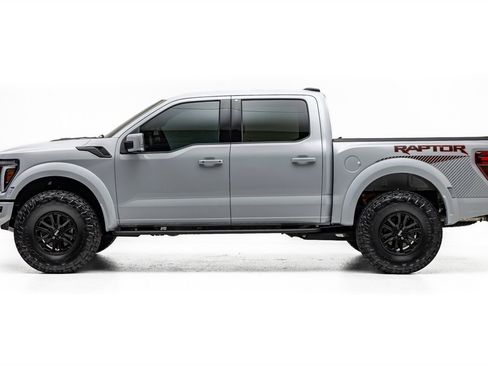 Used 2025 Ford F150 Raptor image 13