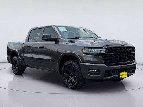 Used 2025 RAM 1500 Big Horn w/ Night Edition AWD/4WD image 7
