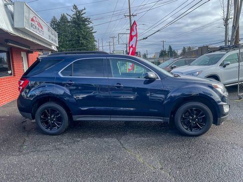 Used 2017 Chevrolet Equinox LT w/ Convenience Package AWD/4WD image 7