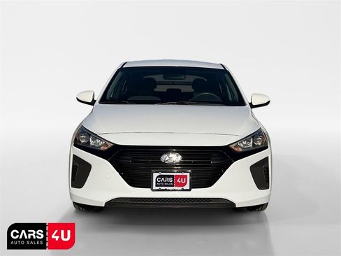 Used 2018 Hyundai Ioniq Blue image 2