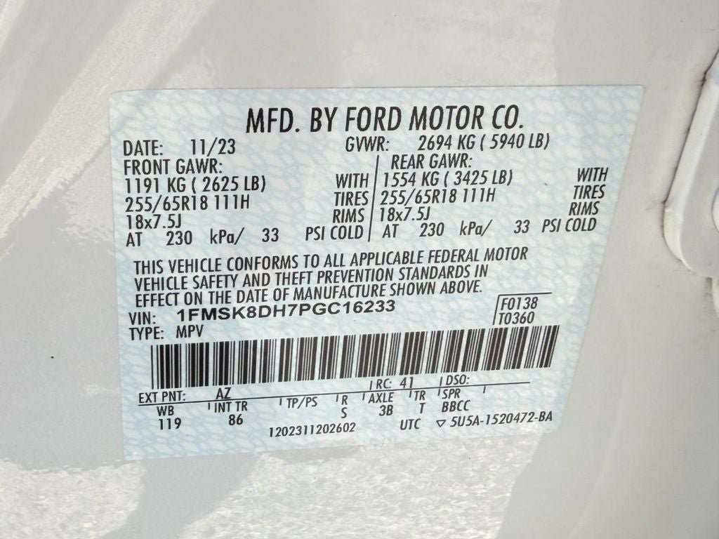 Used 2023 Ford Explorer XLT AWD/4WD image 23