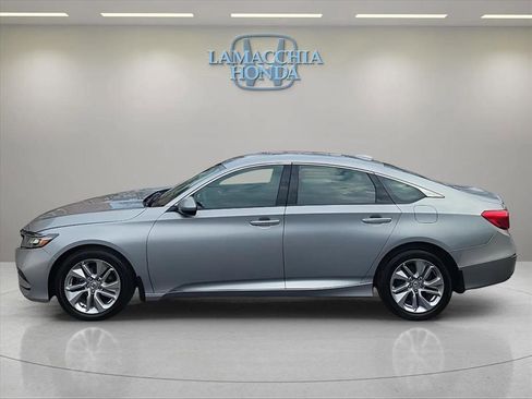 Used 2020 Honda Accord LX image 2