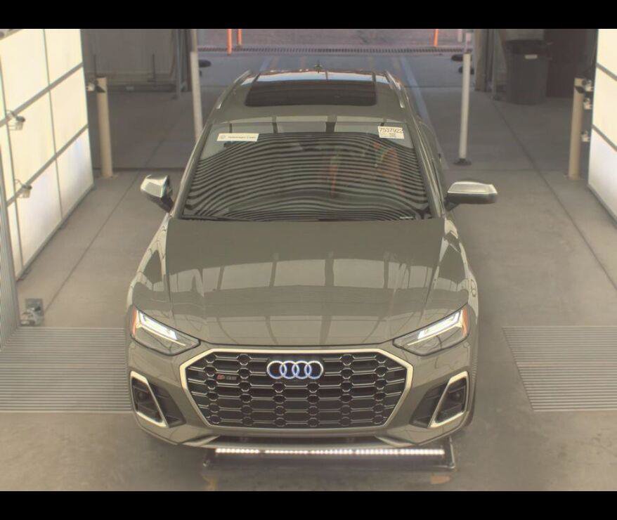 Used 2023 Audi SQ5 Premium Plus w/ Premium Plus Package AWD/4WD image 7