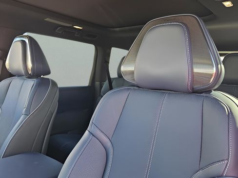 New 2026 INFINITI QX80 4WD w/ Sport Exterior Package image 16