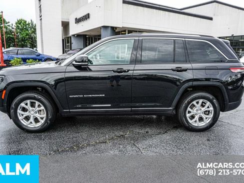 Used 2023 Jeep Grand Cherokee Limited AWD/4WD image 6