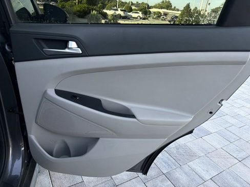 Used 2021 Hyundai Tucson Value FWD image 21