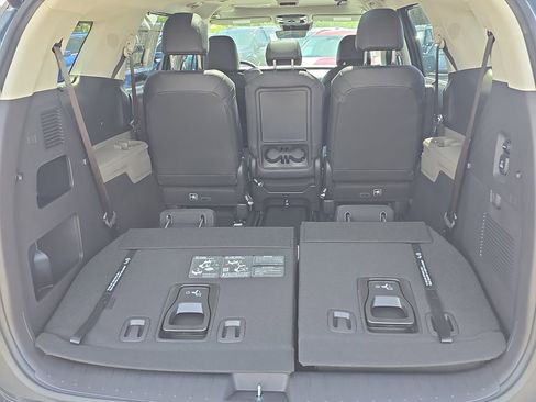 New 2026 Kia Carnival SX FWD image 10
