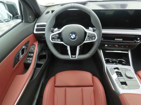 New 2026 BMW 330i Sedan w/ M Sport Package image 10