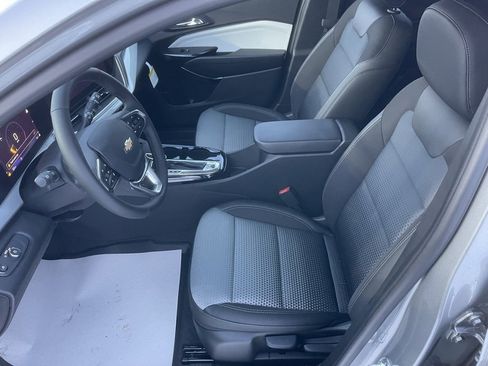 New 2026 Chevrolet Trax LT w/ Driver Confidence Package image 11