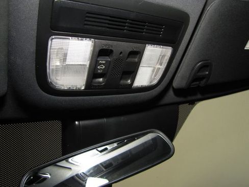 Used 2019 Honda Civic EX image 8