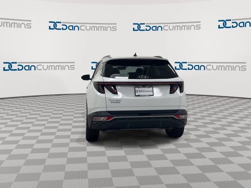 Used 2023 Hyundai Tucson SEL FWD image 7